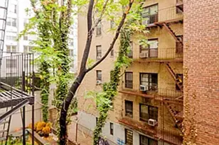 1556 York Ave, New York City, NY 10028 - Photo 4