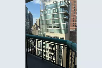 303 E 60th Street #18F, New York City, NY 10022 - Photo 6