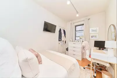 55 Barrow Street #3, New York City, NY 10014 - Photo 2