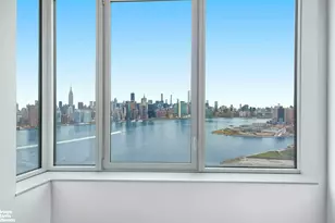 21 India St, New York City, NY 11222 - Photo 2