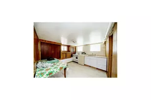 2053 W 13th St, Brooklyn, NY 11223 - Photo 10
