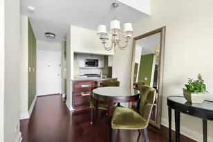 377 Rector Pl, New York City, NY 10280 - Photo 2