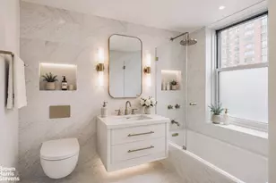 434 E 52nd St, New York City, NY 10022 - Photo 28