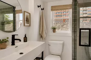 318A Beach 101st St, New York City, NY 11694 - Photo 6