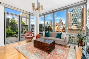 310 W 52nd St, New York, NY 10019 - Photo 4