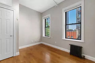 163 Chrystie St, New York City, NY 10002 - Photo 4