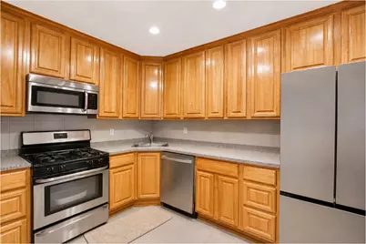 7260 Bergen Court #3, New York City, NY 11234 - Photo 6