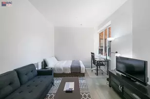 416 W 52nd St, New York City, NY 10019 - Photo 2
