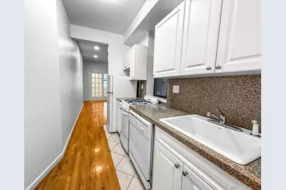 147 E 90th Street #5B, New York City, NY 10128 - Photo 2