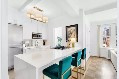 330 W 72nd Street #7D, New York City, NY 10023 - Photo 4