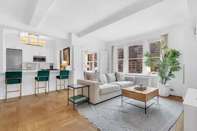 330 W 72nd Street #7D, New York City, NY 10023 - Photo 2