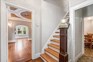 102-02 Ascan Ave, Forest Hills, NY 11375 - Photo 2
