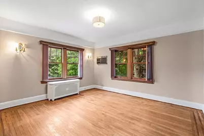 102-02 Ascan Avenue, Forest Hills, NY 11375 - Photo 20