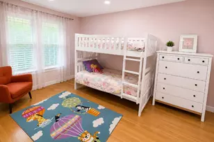 67-66 Exeter St, New York City, NY 11375 - Photo 8
