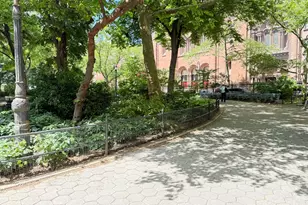 305 2nd Ave, New York City, NY 10003 - Photo 18