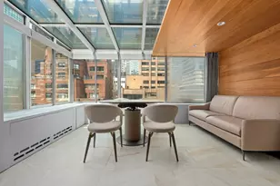 200 E 58th St, New York, NY 10022 - Photo 2