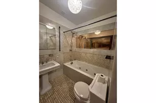 60 Greenwich Ave, New York City, NY 10011 - Photo 6