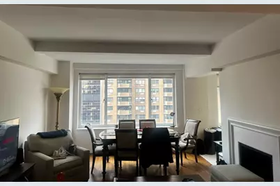 40 Central Park S #19D, New York City, NY 10019 - Photo 2