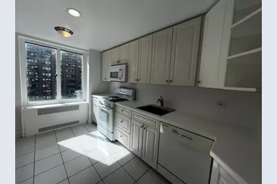 40 Central Park S #19D, New York City, NY 10019 - Photo 6