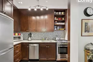 225 E 76th St, New York City, NY 10021 - Photo 4