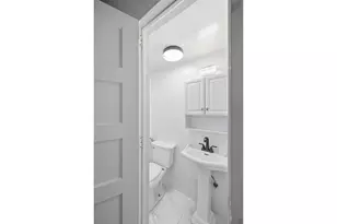 200 E 7th St, Brooklyn, NY 11218 - Photo 24