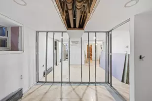 200 E 7th St, Brooklyn, NY 11218 - Photo 32