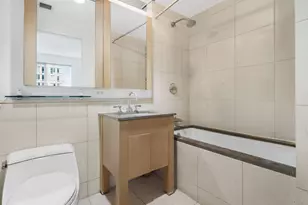 350 W 42nd St, New York City, NY 10036 - Photo 8