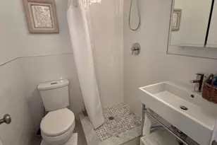 24-65 38th St, Astoria, NY 11103 - Photo 10