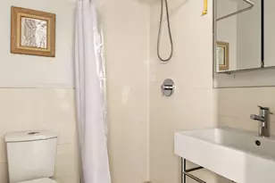 24-65 38th St, Astoria, NY 11103 - Photo 8