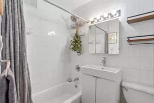 340 E 83rd St, New York, NY 10028 - Photo 10