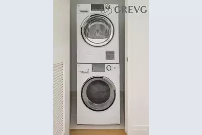 230 E 20th Street #52, New York, NY 10003 - Photo 6