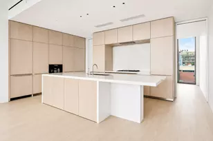 160 Leroy St, New York, NY 10014 - Photo 2