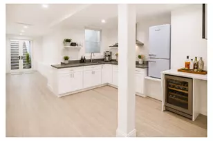 972A St Johns Pl, New York City, NY 11213 - Photo 12