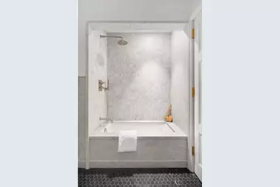 275 W 10th Street #MAISB, New York City, NY 10014 - Photo 12