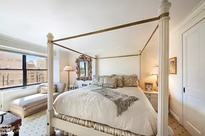345 E 80th Street #19EF, New York, NY 10075 - Photo 8