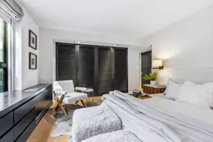 110 E 71st St, New York City, NY 10021 - Photo 12