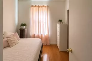 140 E 51st St, New York City, NY 11203 - Photo 4