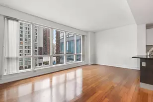 350 W 42nd St, New York, NY 10036 - Photo 2