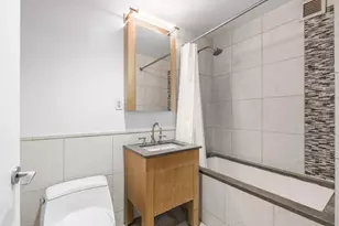 350 W 42nd St, New York, NY 10036 - Photo 6