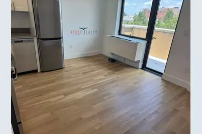45-11 Broadway #4-B, New York City, NY 11103 - Photo 4