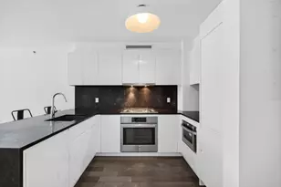 385 1st Ave, New York City, NY 10010 - Photo 8