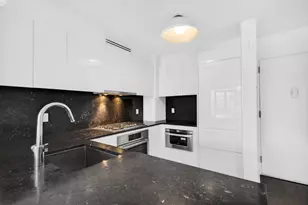 385 1st Ave, New York City, NY 10010 - Photo 6