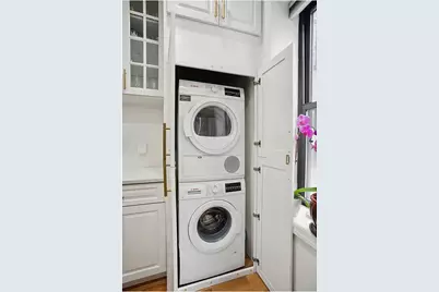 195 S 4th Street #C3, New York City, NY 11211 - Photo 8