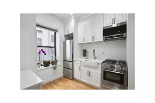 195 S 4th St, Brooklyn, NY 11211 - Photo 1