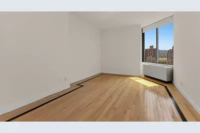 300 E 93rd Street #39E, New York City, NY 10128 - Photo 8