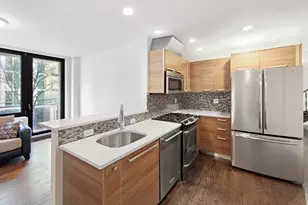 2833 Ocean Pkwy, Brooklyn, NY 11235 - Photo 4