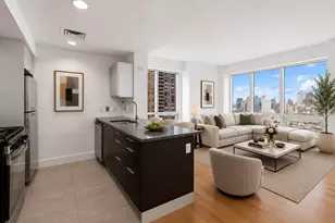 350 W 42nd St, New York, NY 10036 - Photo 2