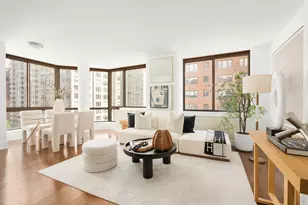 300 E 64th St, New York City, NY 10021 - Photo 2