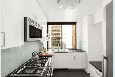 300 E 64th Street #9A, New York City, NY 10021 - Photo 4