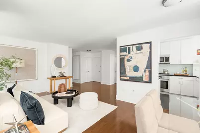300 E 64th Street #9A, New York City, NY 10021 - Photo 4